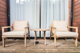 Outdoor lawn chairs