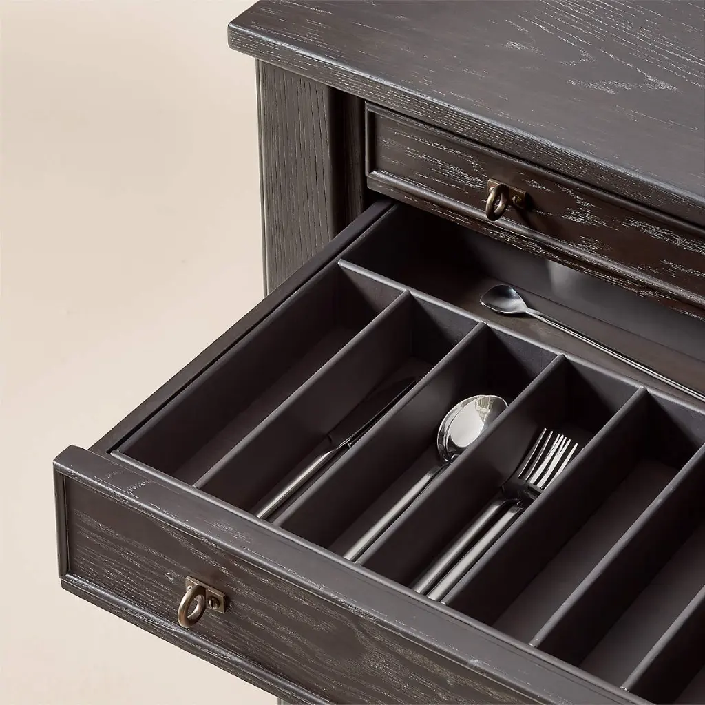 Dybrk80inDkAshCdzKMannAVSSS25 (1).webp