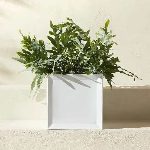 Metal Indoor/Outdoor Planter (White)